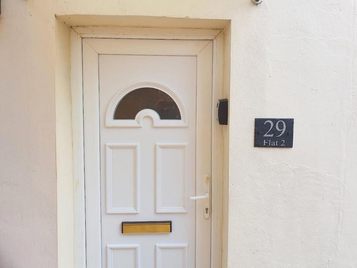Bassett Flat With 2 Bedrooms And Superfast Wi-Fi Sittingbourne Exteriér fotografie