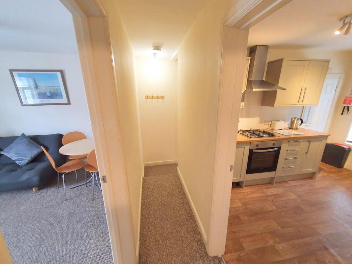 Bassett Flat With 2 Bedrooms And Superfast Wi-Fi Sittingbourne Exteriér fotografie