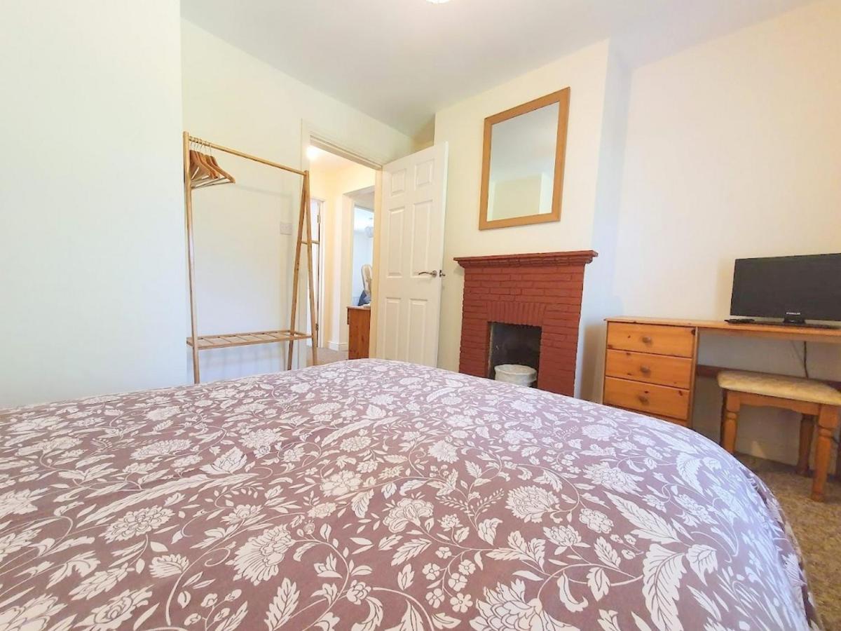 Bassett Flat With 2 Bedrooms And Superfast Wi-Fi Sittingbourne Exteriér fotografie