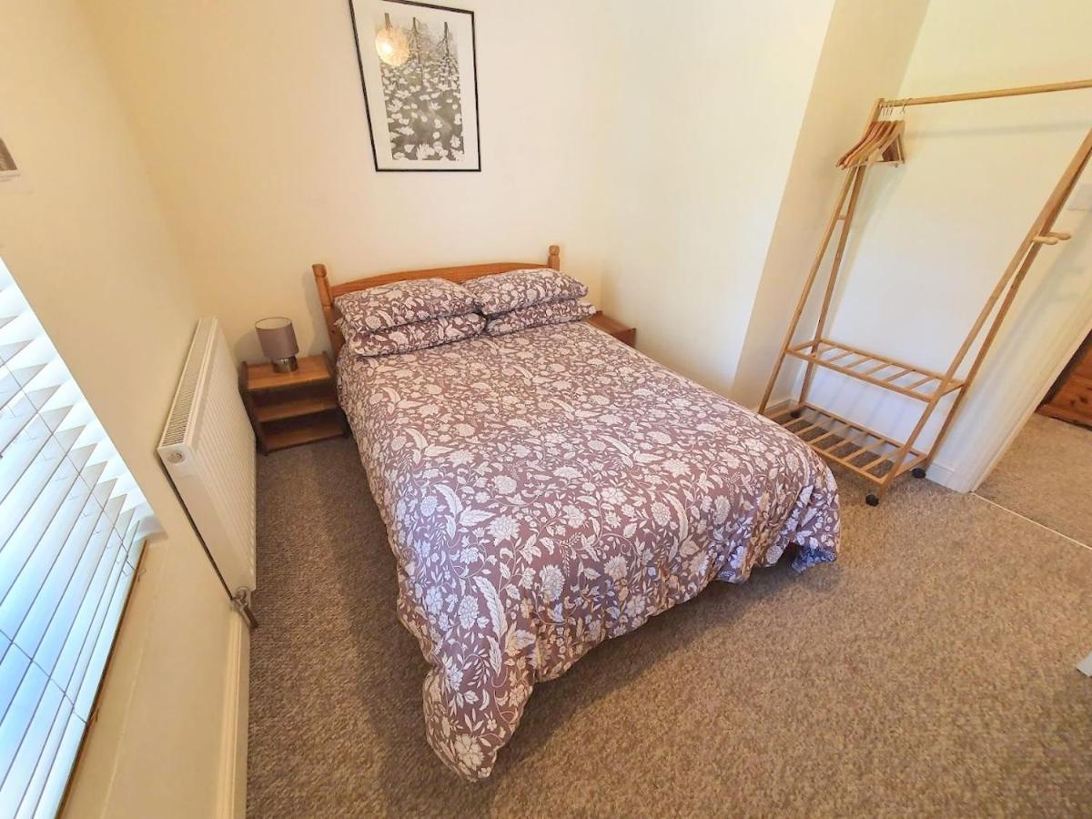 Bassett Flat With 2 Bedrooms And Superfast Wi-Fi Sittingbourne Exteriér fotografie