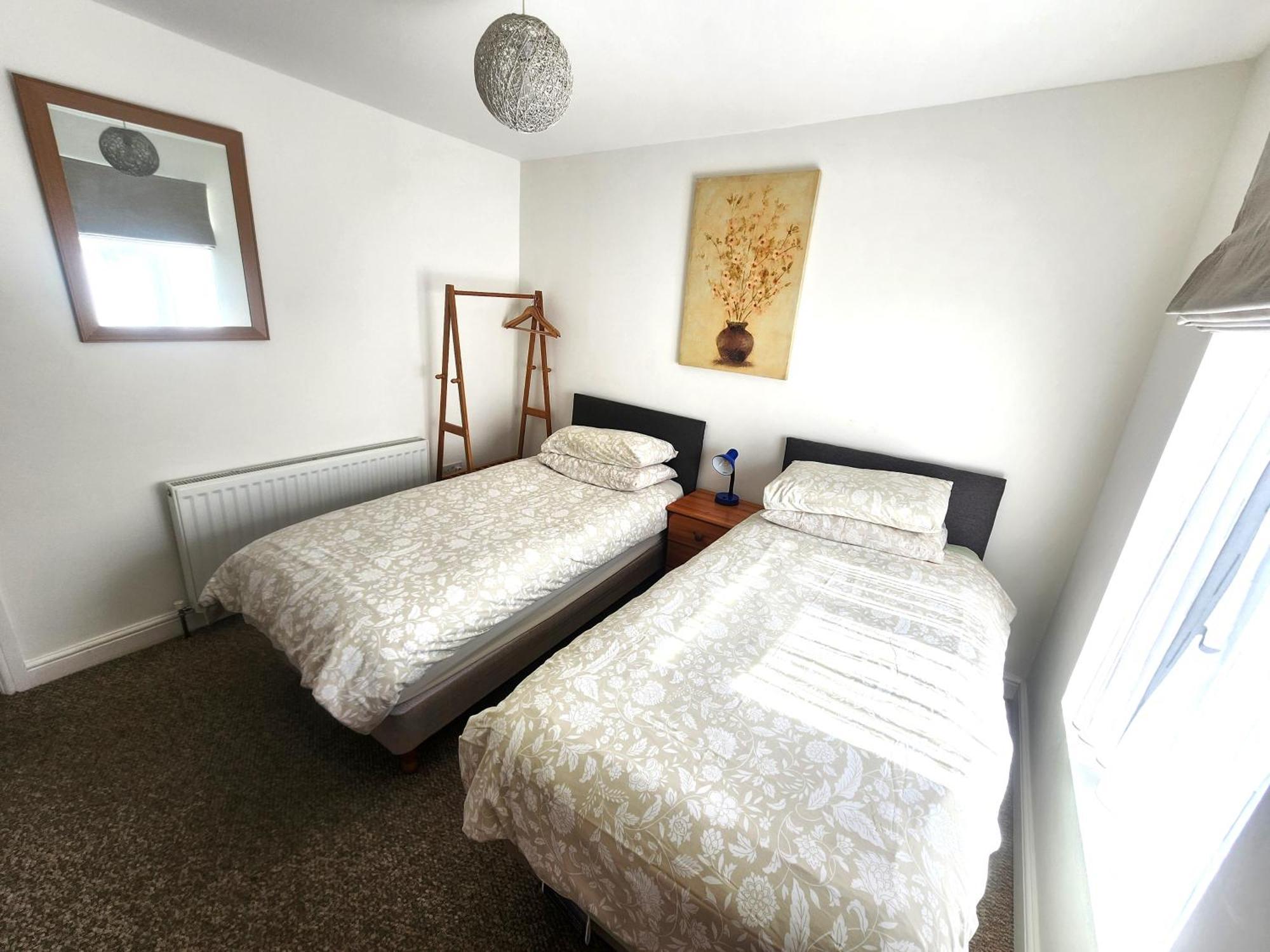 Bassett Flat With 2 Bedrooms And Superfast Wi-Fi Sittingbourne Exteriér fotografie